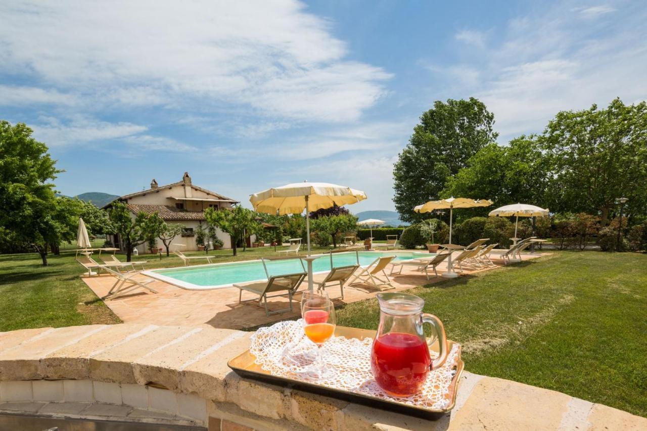 Agriturismo Il Barco Spello Bagian luar foto