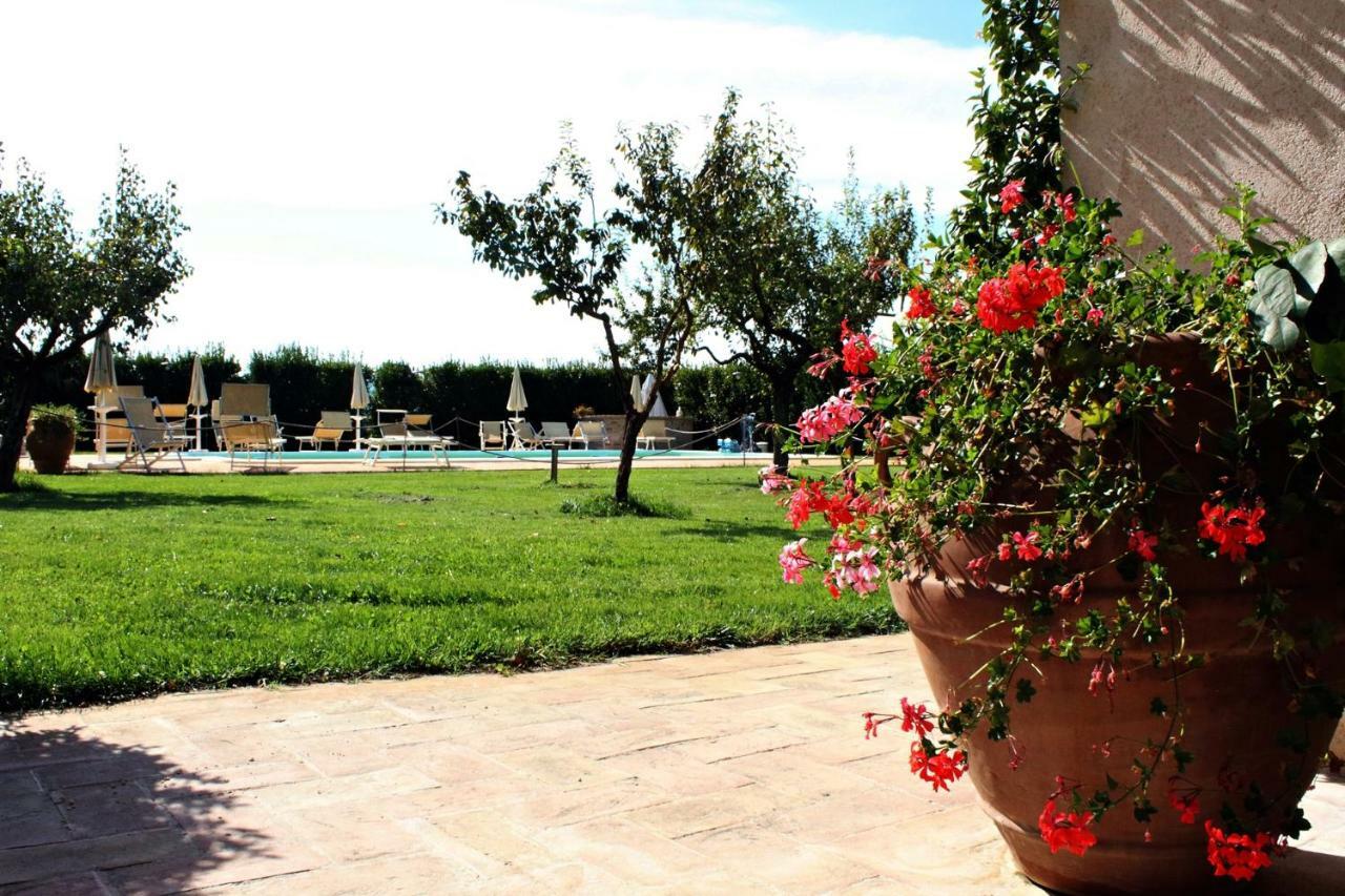 Agriturismo Il Barco Spello Bagian luar foto